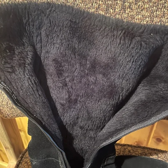 BareTraps Black Suede leather Winter Boots with Fur - Picture 4 of 5